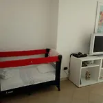 La Porta Accanto