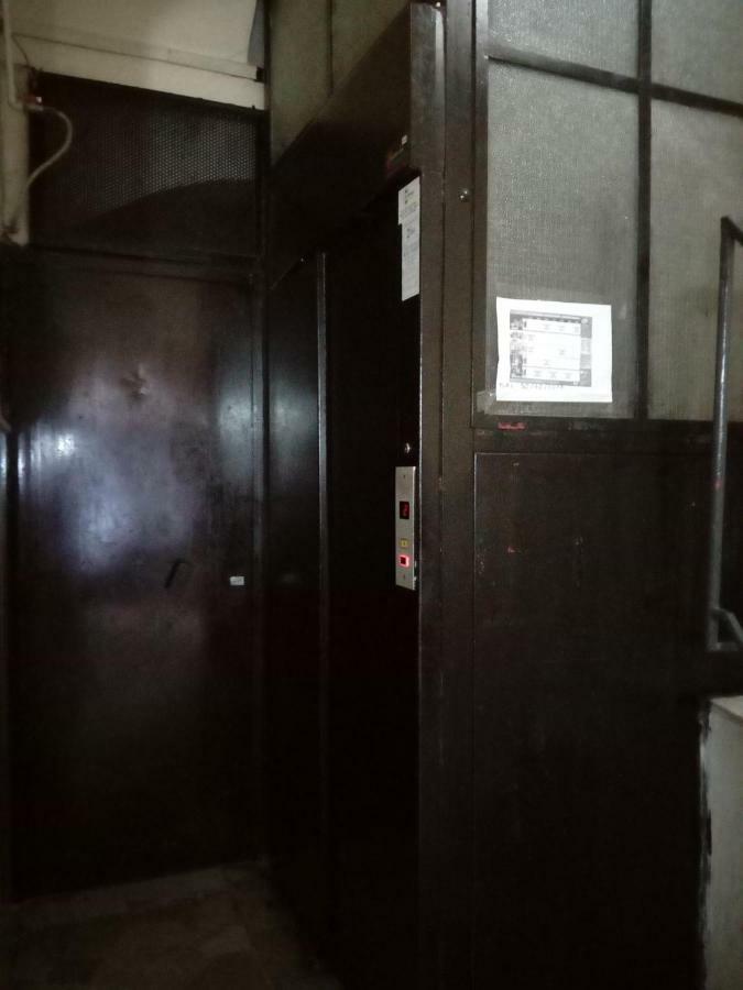 La Porta Accanto